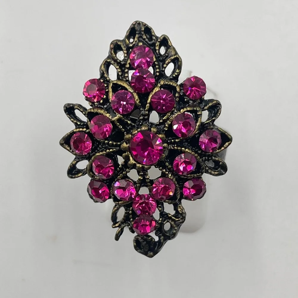 Vintage Retro Hot Pink Rhinestone Statement Ring Antique Gold Tone Cocktail